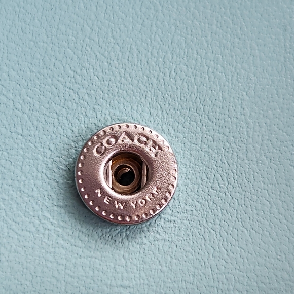 Coach Micro Snap Wallet Leather SOFT GREEN TURQUOISE CP260 Authentic - Picture 8 of 10